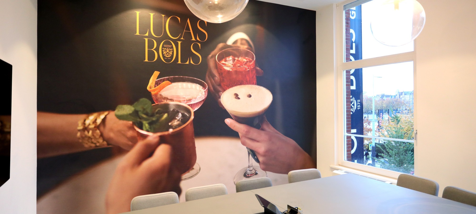HDV visual branding en signing fotowand Bols