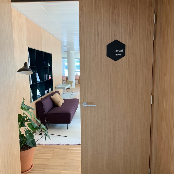 Branding en signing voor Spaces Parijs door HDV