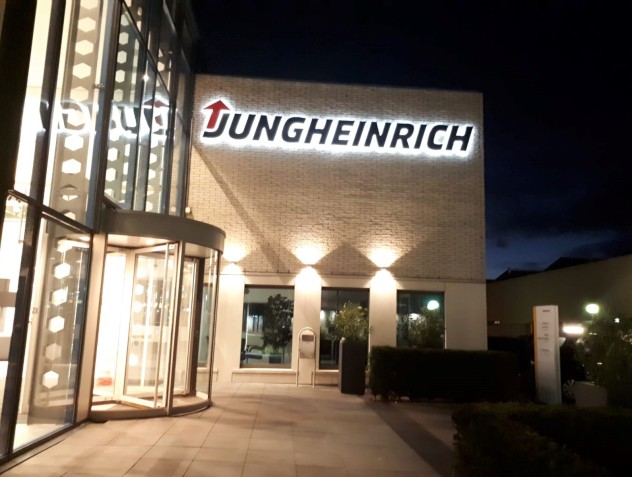LED verlicht logo