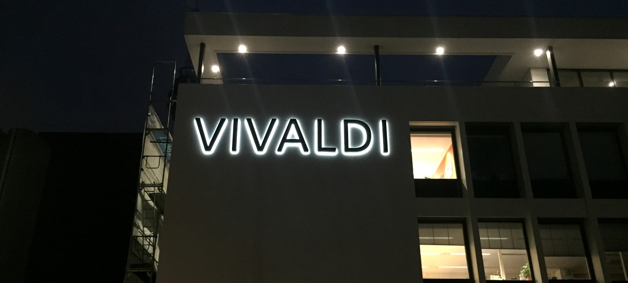 Signing en visual branding project door HDV